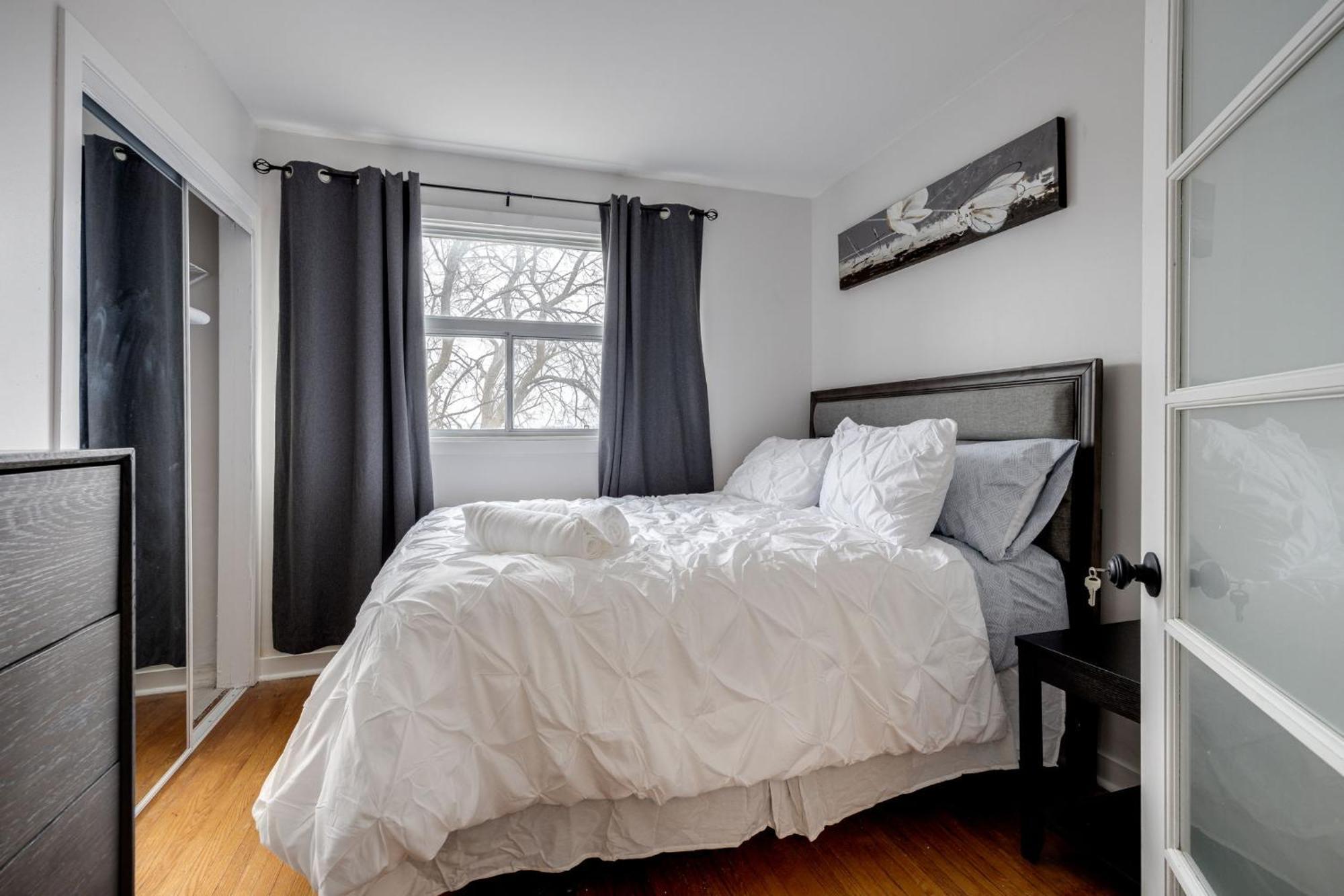 טורונטו Eglinton West Guest Suite מראה חיצוני תמונה