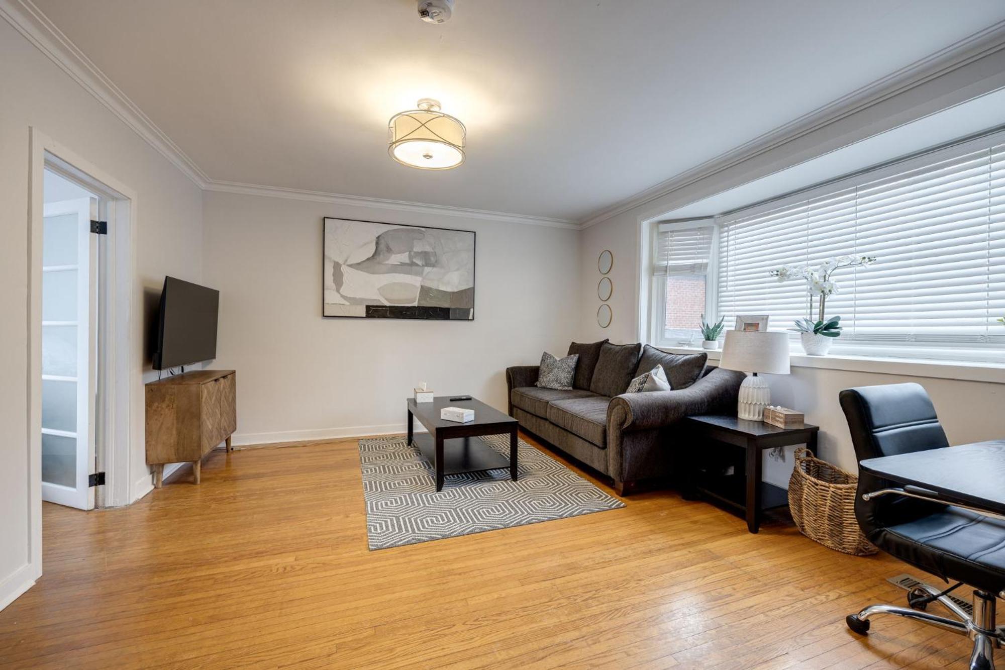 טורונטו Eglinton West Guest Suite מראה חיצוני תמונה